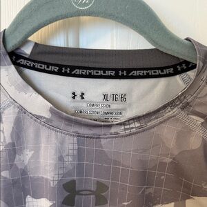 Under Armour Gray Camouflage Compression Top